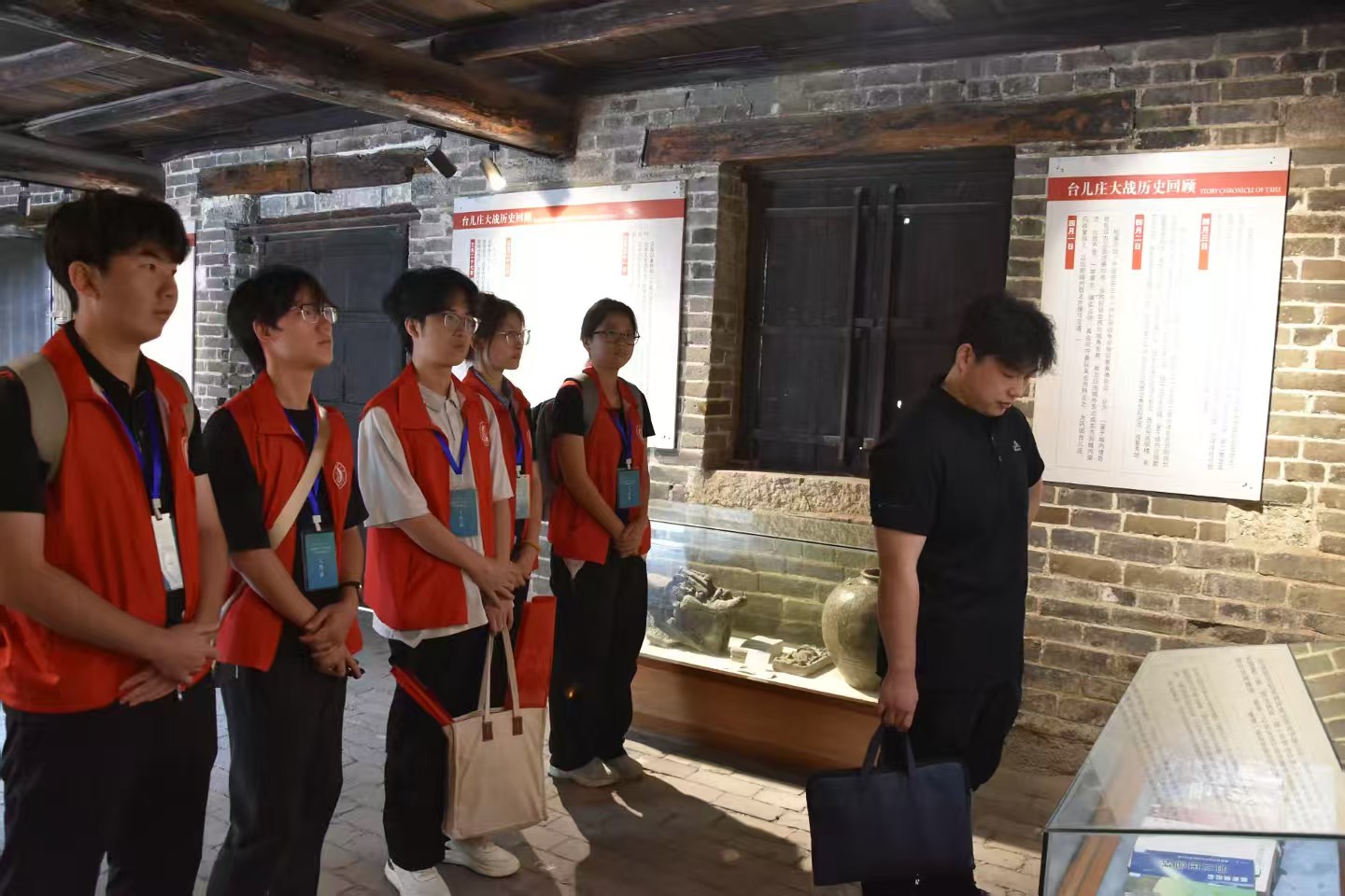 �ግ�`|ɽ�|������W(xu��)���ܹ��̌W(xu��)Ժ���l(xi��ng)�����d�������������ɡ�������`�F� ���ҿ���(zh��n)ӛ�����ӛ�vʷ����