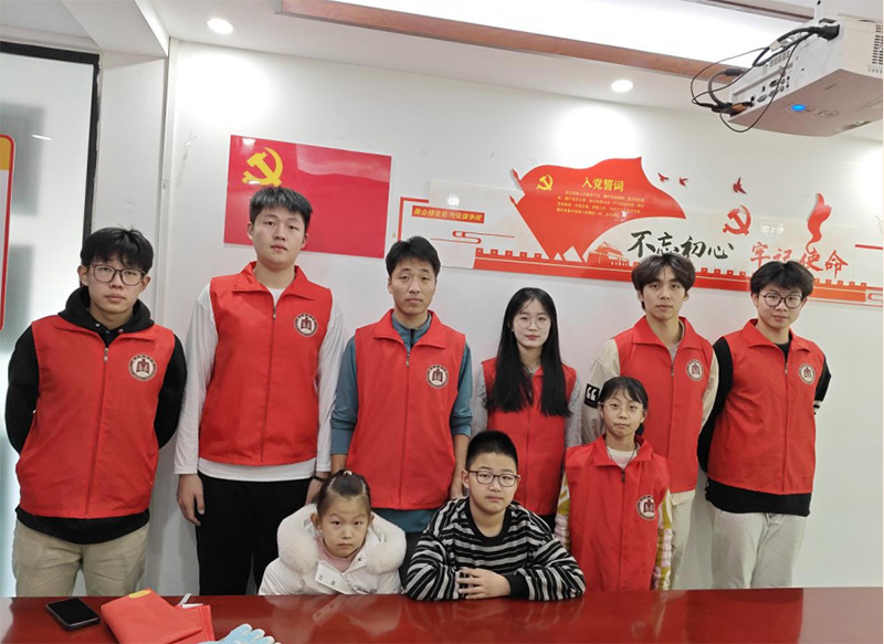 �����������(sh��)�`������������W(xu��)�w���ƌW(xu��)�W(xu��)Ժ������֮־����(sh��)�`�V�С���(sh��)�`�(du��)�����C�������P(gu��n)�ۄ���