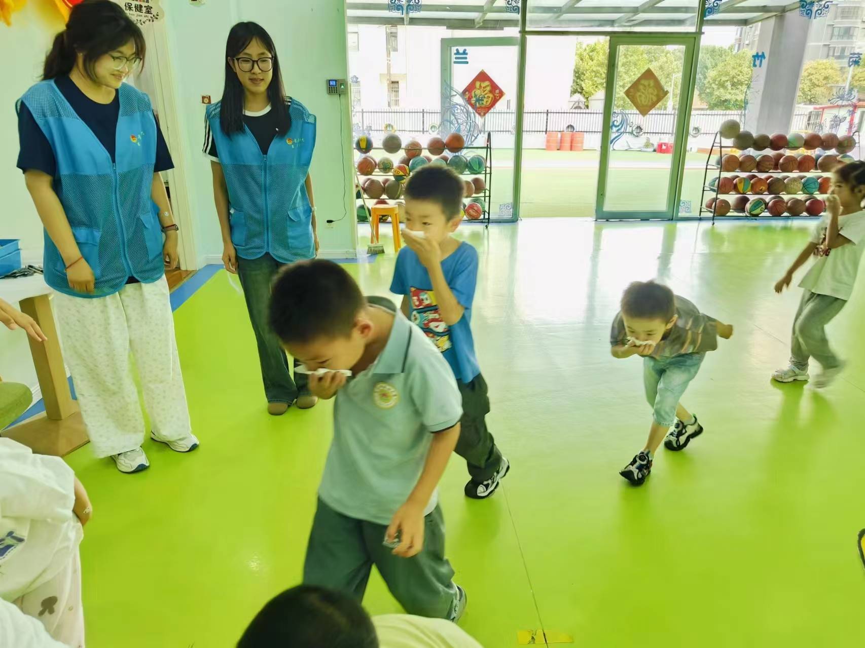 �ĳǴ�W(xu��)ˎ�W(xu��)Ժ�e�k����ȫͯ�� ����ֹ������^(q��)��(sh��)�`���