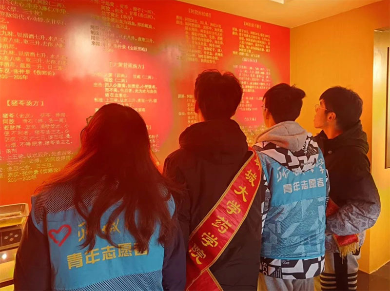 �ĳǴ�W(xu��)ˎ�W(xu��)Ժ�e�k�����M(j��n)��(gu��)�����z ���܂��y(t��ng)�Ļ������(hu��)��(sh��)�`���(d��ng)