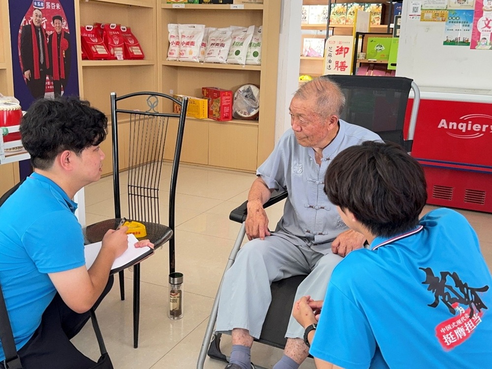 �ĸ���̎���ഺ�ٳ��l(f��)������С����̽���f(xi��)ͬ�l(f��)չ·��