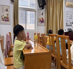 �������ഺ��Ⱦ�������  �����Ͼ�������W(xu��)̩�݌W(xu��)Ժ���t����ī������������`�o����6��