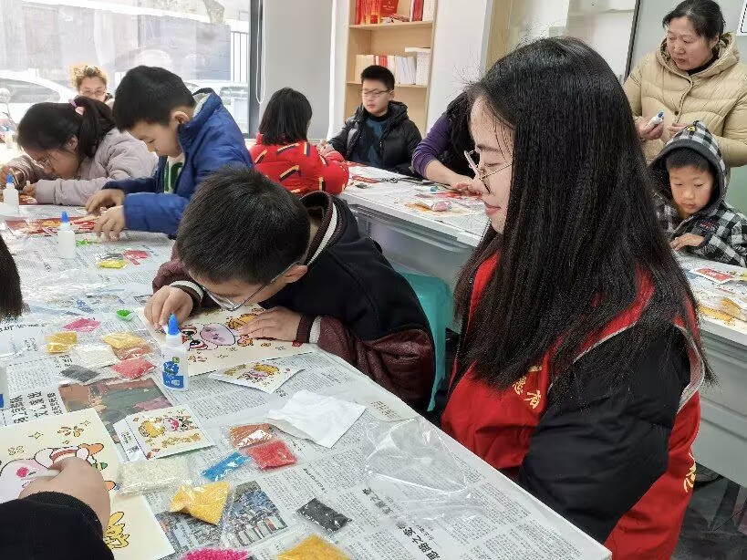 �Ͼ�������W(xu��)̩�݌W(xu��)Ժ���t����ī���F(tu��n)�(du��)�y��ʻ���M(j��n)��^(q��)���������ú��ٕr��