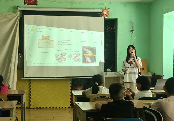 ͯ���o(h��)����  �ഺ�����ܡ�������������W(xu��)��֪���������F�������^(q��)�_չ������`���