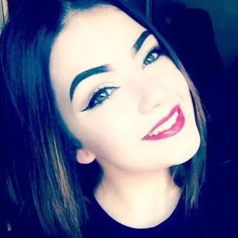 Ӣ��17�qŮ��W(xu��)�������ھە��⏊(qi��ng)��������l(f��)�F(xi��n)�����ڷ��g��