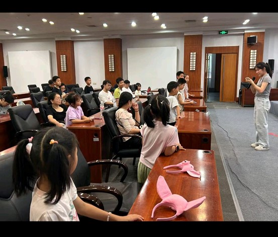 ���ز�����_(t��i)�����Ͼ�������W(xu��)̩�݌W(xu��)Ժ���t����ī���������(hu��)��(sh��)�`�o(j��)��(sh��)��22��