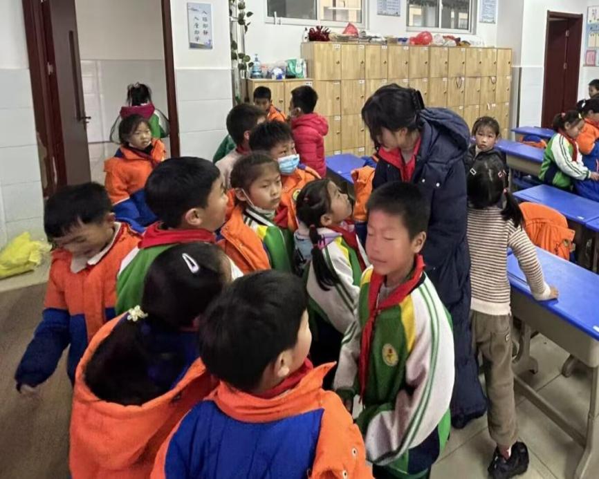 ֪�Գ��L���k���`��