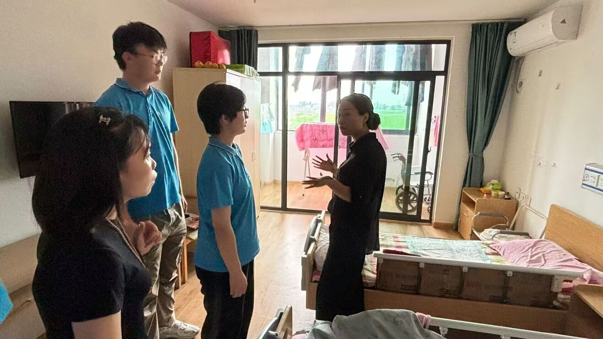 �����W(xu��)Ժ��(sh��)�W(xu��)�c��(sh��)��(j��)�W(xu��)Ժ��ͬ���(zh��n)��һ��һС�������P(gu��n)�۷���(w��)�F(tu��n)���M(j��n)�]���hͬ���(zh��n)�B(y��ng)�Ϸ���(w��)�����_չ����ο���{(di��o)�м�ϵ�л��