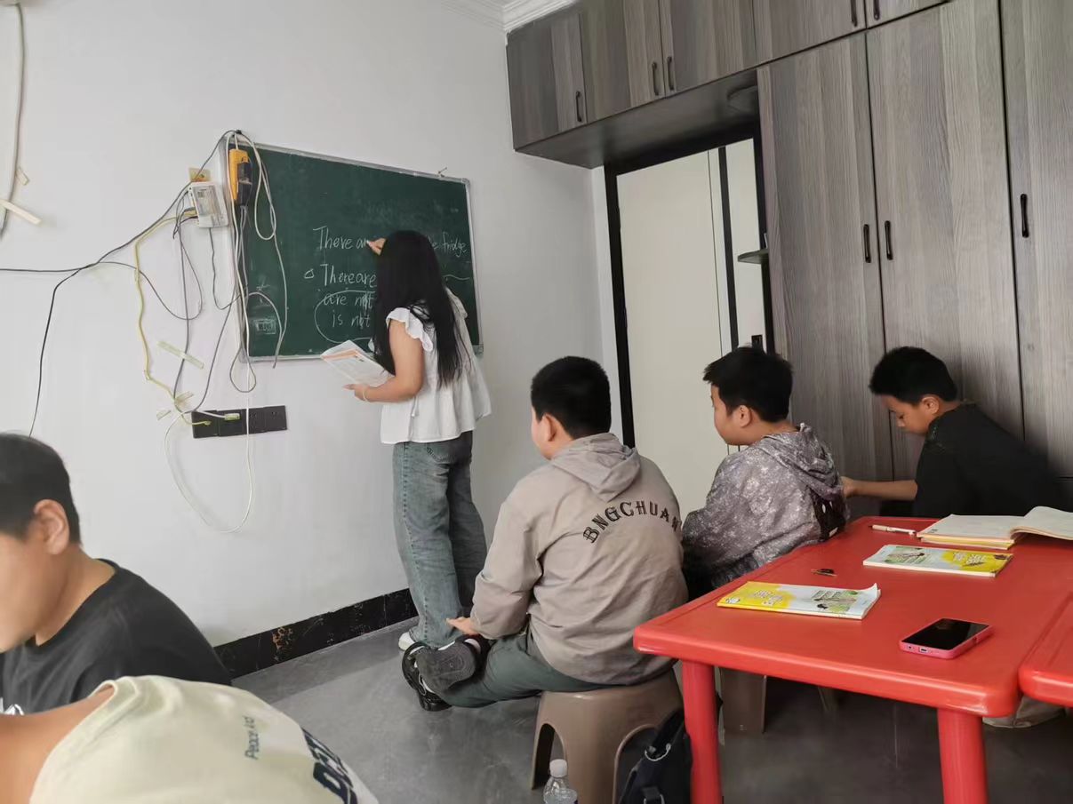 �﹡�n�ã�һ���P�ڽ������X��֮��