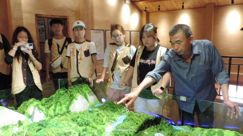 ��h�|���W(xu��)Ժ��С�ȹ��¡���(sh��)�`�(du��)�����w�R�I���ഺ�_�������tɫ����������н��ӳ�Պ^������