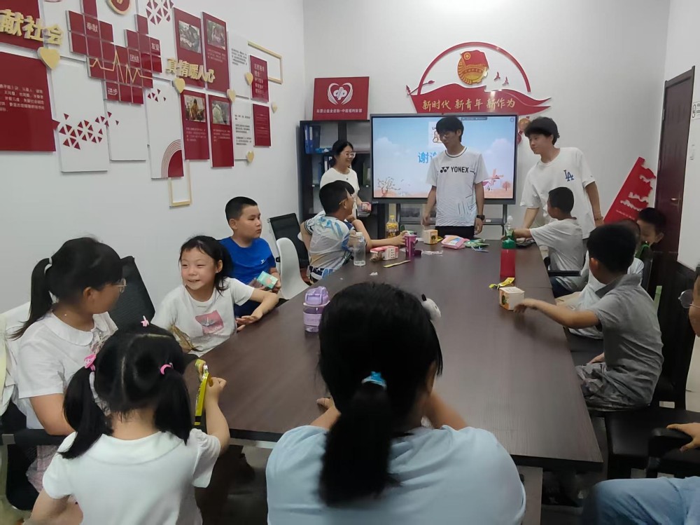 �ütɫ���������r(sh��)�����ӣ��ľS�����ͼtɫ�Ļ��Y(ji��)�ϵ�������