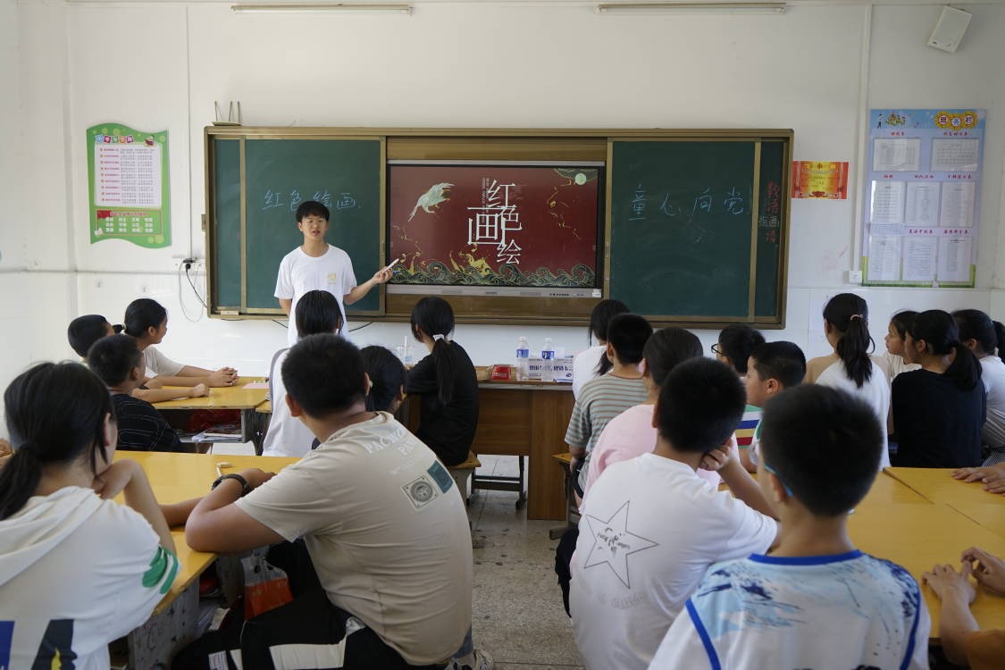 ����ǹ�־Ը����(w��)��_չ���L�����¸����q�� ӳ�r���ഺ�L(f��ng)�ɡ��������`���