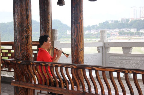 �ഺ�x���l(xi��ng)�����d����h�|���WԺ���`����wľ�~�u֮�������i��Ԋ���Ļ����ں����