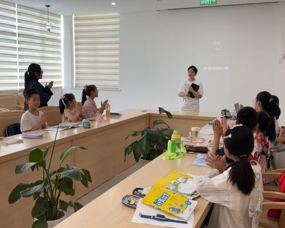 �������·��A������������F�O��