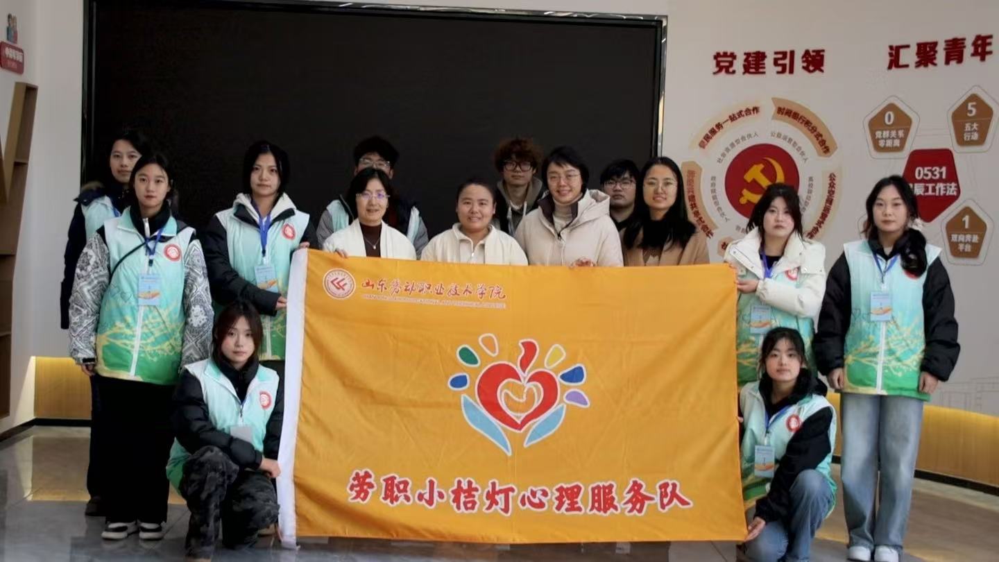 ��С�۟�����������_չ��ͯ�ֽ�������(chu��ng)ˇ�_��������־Ը���ջ��