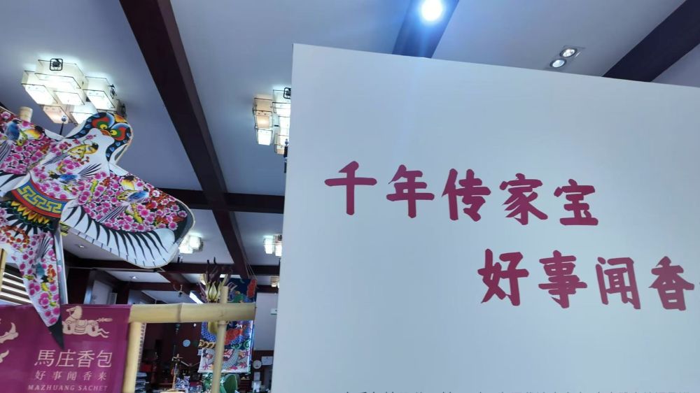 ��ͨ��W���֌WԺ�����_�f���㡱̽ˇС� �����l(xi��ng)�����z���} ���Y������L��